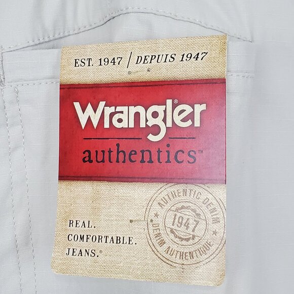 Wrangler Authentics Men's Tan Khaki Cargo Shorts NEW NWT Size 50 - Picture 10 of 14